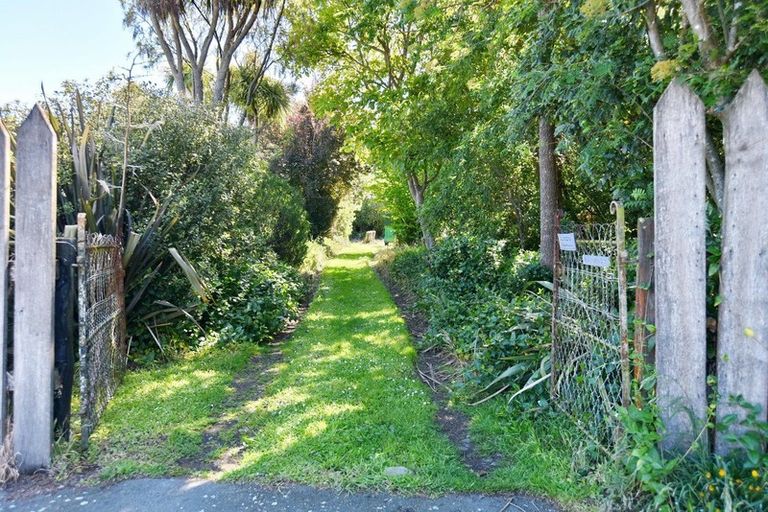 Photo of property in 5 Pembertons Road, Sefton, 7477