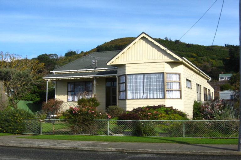 Photo of property in 12 Spencer Street, Bluff, 9814