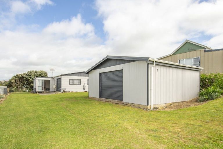 Photo of property in 7 Waiinu Beach Road, Waiinu Beach, Wanganui, 4588