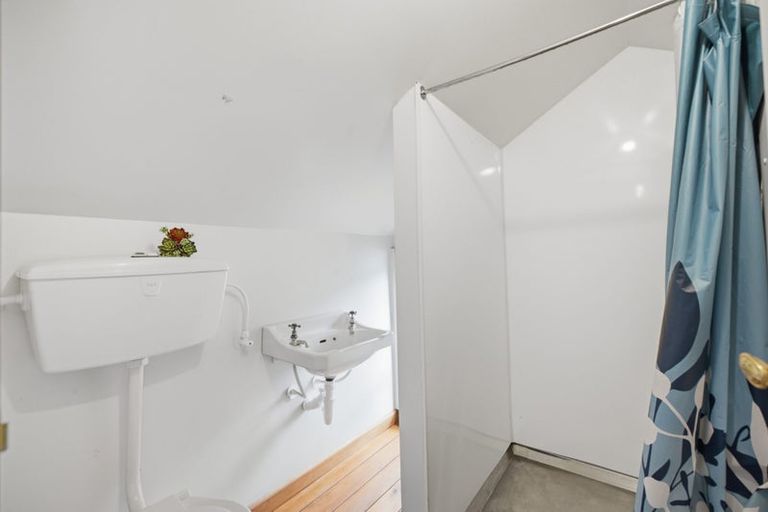 Photo of property in 1/31 Truro Street, Sumner, Christchurch, 8081