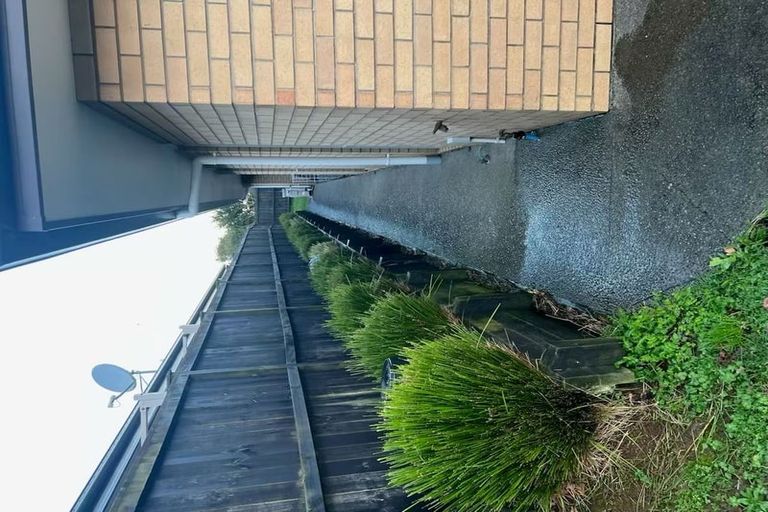 Photo of property in 178 Helenslee Road, Pokeno, 2472