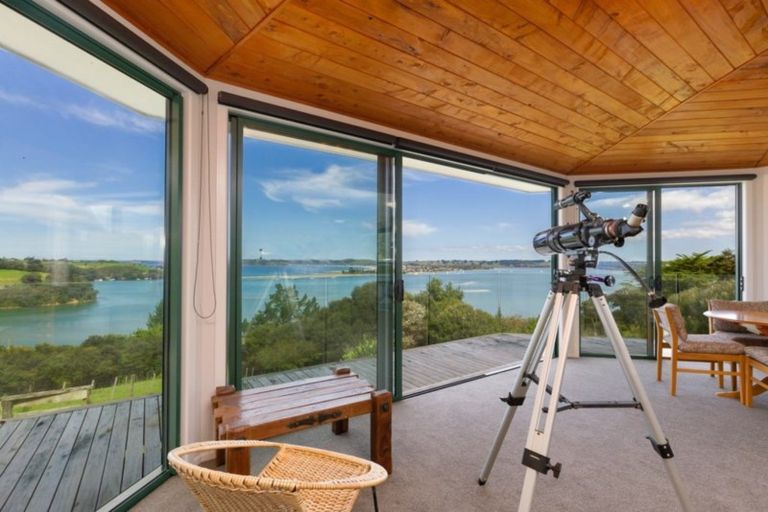 Photo of property in 426 Leigh Road, Whangateau, 0985