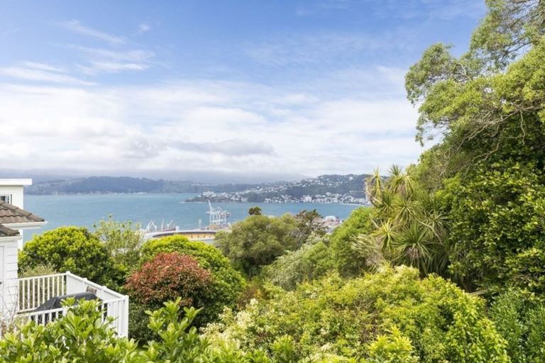 Photo of property in 29 Wade Street, Wadestown, Wellington, 6012