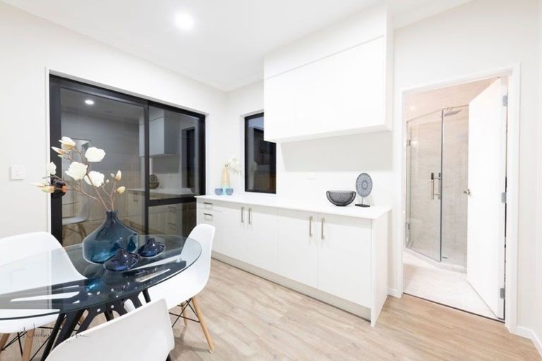 Photo of property in 31 Ballindrait Drive, Flat Bush, Auckland, 2019