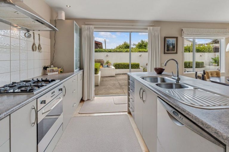 Photo of property in 100 Howe Street, Howick, Auckland, 2014