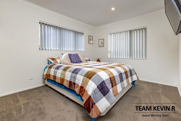 Photo of property in 118b Great South Road, Manurewa, Auckland, 2102