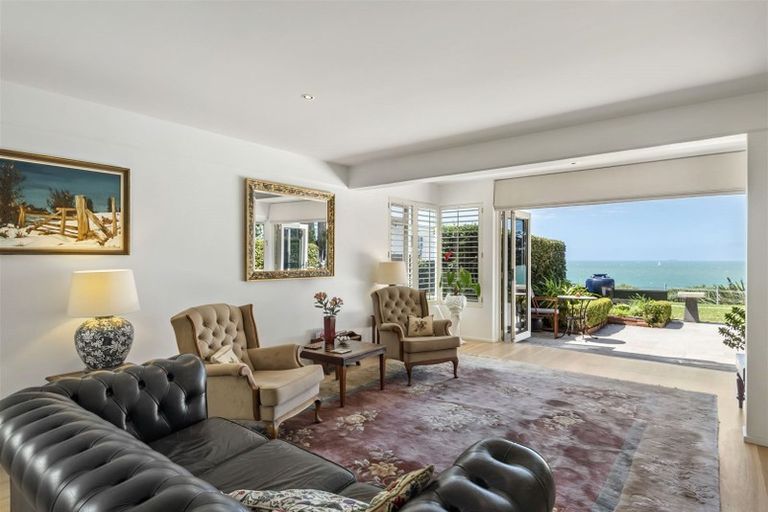 Photo of property in 1/21 Clifton Road, Hauraki, Auckland, 0622