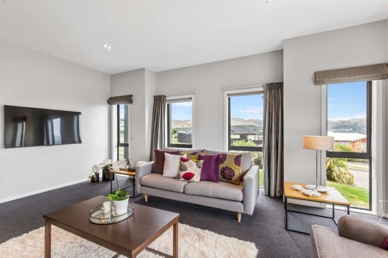 Photo of property in 20 Paparoa Crescent, Aotea, Porirua, 5024