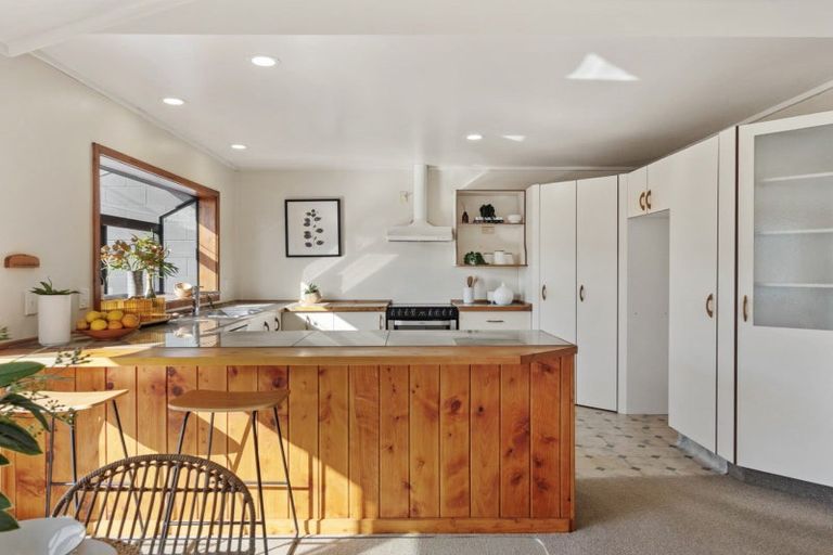 Photo of property in 38 Maesbury Close, Papamoa Beach, Papamoa, 3118