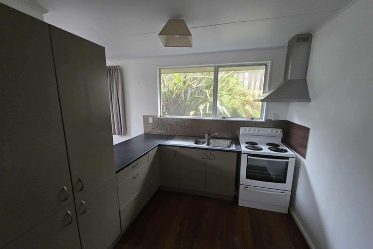 Photo of property in 77 Lord Street, Stokes Valley, Lower Hutt, 5019