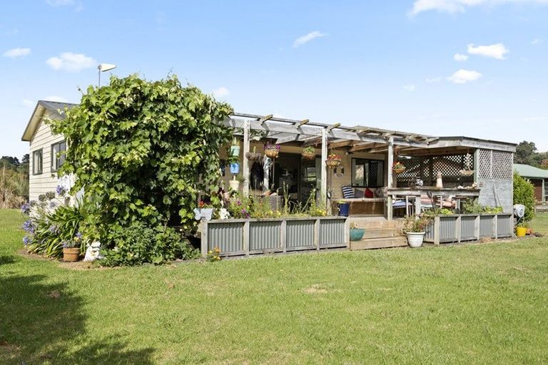 Photo of property in 309 Big Bay Road, Manukau Heads, Waiuku, 2684