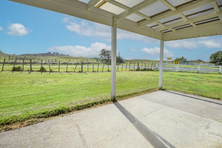 Photo of property in 4 Coleman Avenue, Waverley, 4591