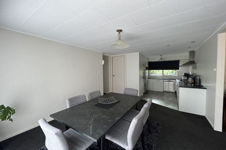 Photo of property in 3 Escort Grove, Awapuni, Palmerston North, 4412