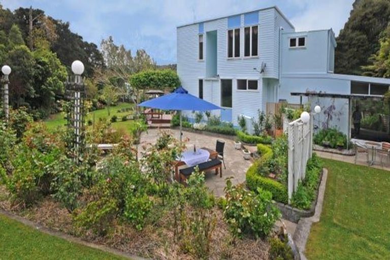 Photo of property in 50 Rawhiti Street, Stokes Valley, Lower Hutt, 5019