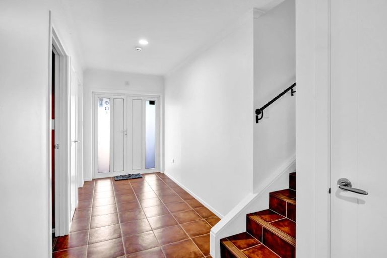 Photo of property in 1 Wilson Road, Opunake, 4616