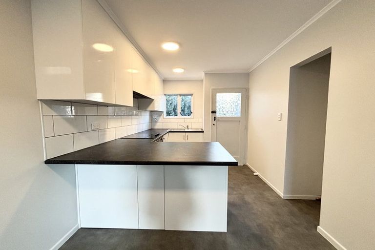 Photo of property in 15a Cypress Drive, Maungaraki, Lower Hutt, 5010