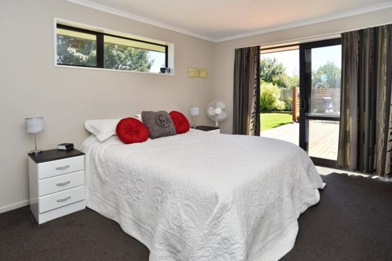 Photo of property in 7c Olivea Place, Oxford, 7430