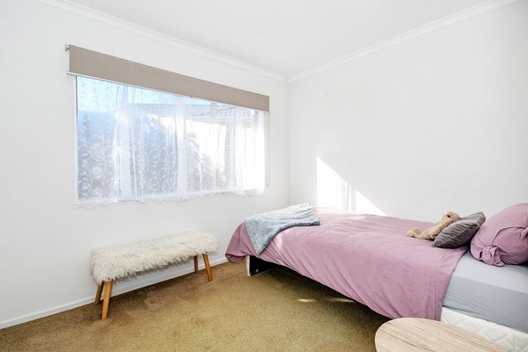 Photo of property in 33 Regalwood Place, Favona, Auckland, 2024