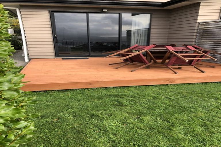 Photo of property in 80 Endeavour Drive, Whitby, Porirua, 5024