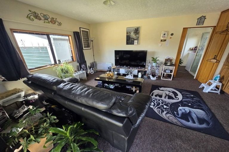 Photo of property in 8 Cheyenne Street, Sockburn, Christchurch, 8042
