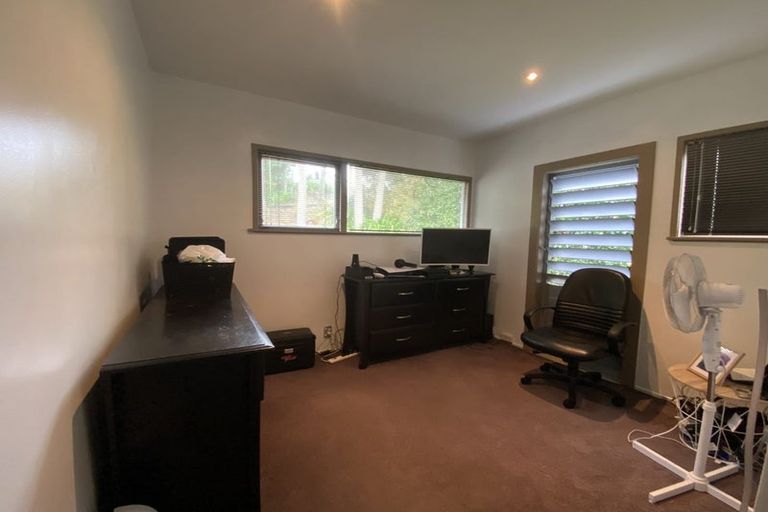 Photo of property in 976 Beach Road, Torbay, Auckland, 0630