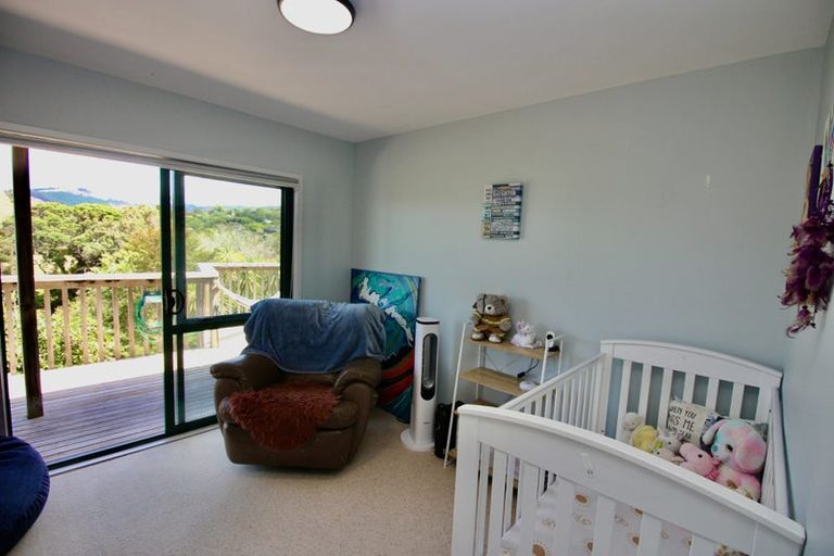 Photo of property in 6 Pohutukawa Grove, Whitianga, 3510