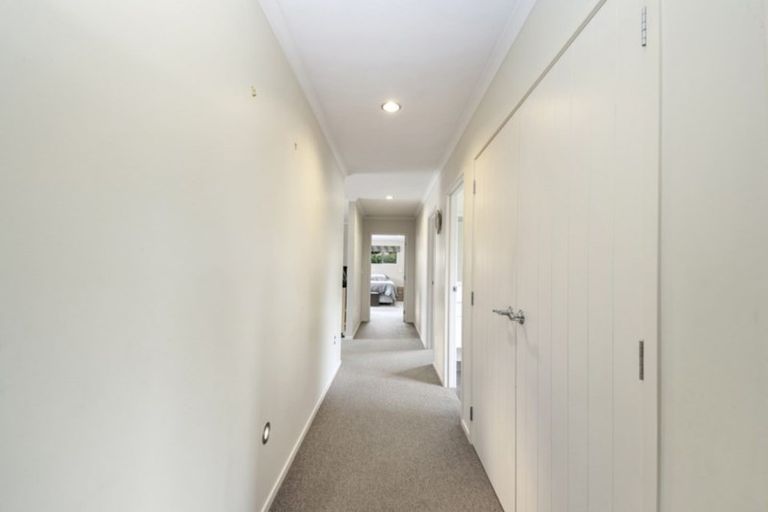 Photo of property in 59 Dalmore Way, Acacia Bay, Taupo, 3385