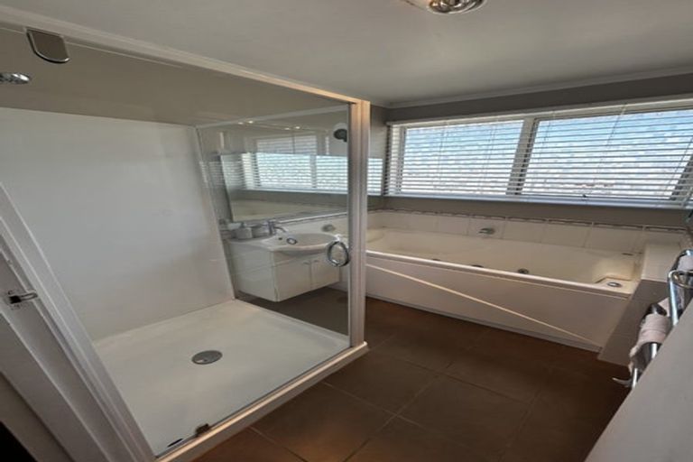 Photo of property in 4/8 Lee Road, Taradale, Napier, 4112