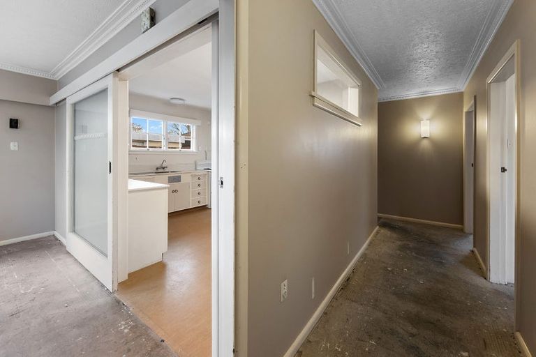 Photo of property in 1/170 Waimairi Road, Ilam, Christchurch, 8041