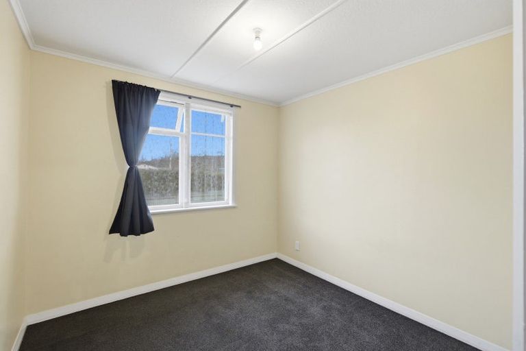 Photo of property in 4 Station Road, Hunterville, 4730