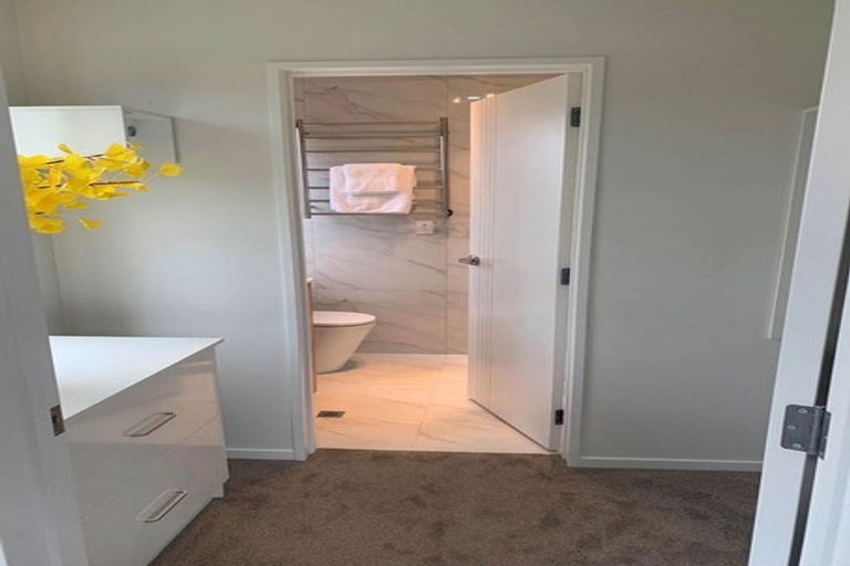 Photo of property in 5 Purapura Lane, Kumeu, 0810