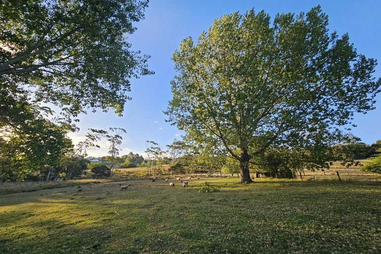 Photo of property in 3 Potter Road, Dairy Flat, Albany, 0792