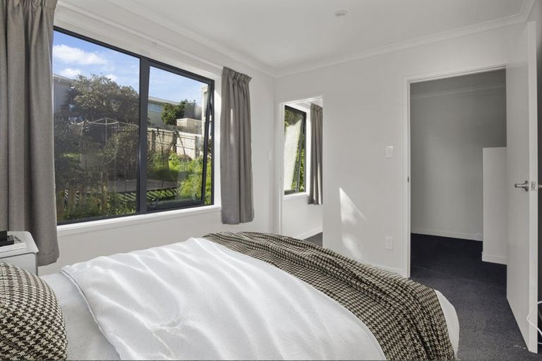 Photo of property in 5 Massey Street, Tawa, Wellington, 5028