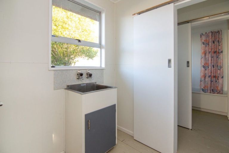 Photo of property in 10 Bruce Place, Highbury, Palmerston North, 4412
