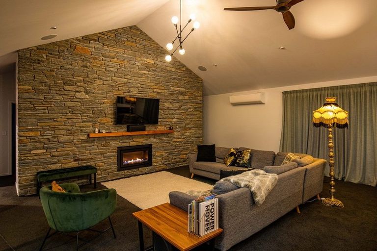 Photo of property in 12 Annan Street, Clyde, 9330