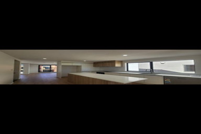 Photo of property in 23 Falcon Crescent, Hobsonville, Auckland, 0618