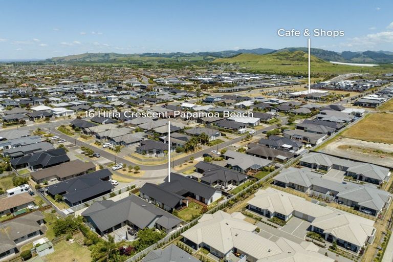 Photo of property in 16 Hiria Crescent, Papamoa Beach, Papamoa, 3118