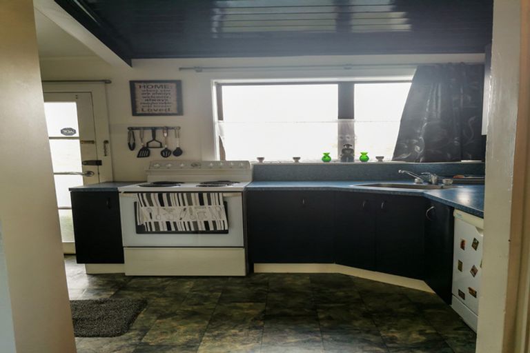 Photo of property in 14 Dacia Street, Lumsden, 9730