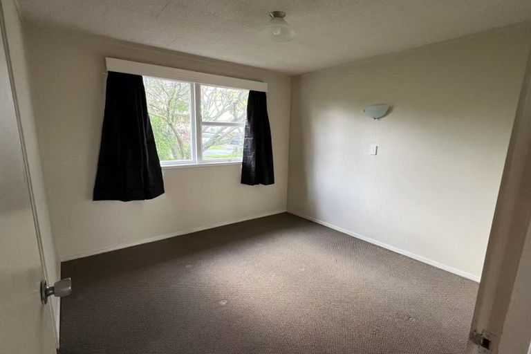 Photo of property in 14 Tatariki Street, Rosehill, Papakura, 2113