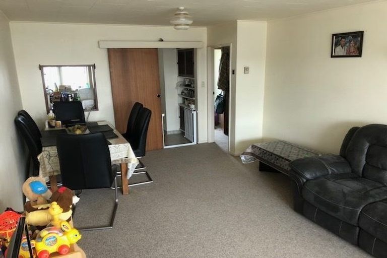 Photo of property in 3/405 Lyndon Road East, Hastings, 4122