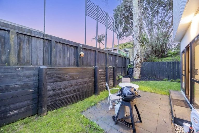 Photo of property in 14b Cosy Place, Howick, Auckland, 2014