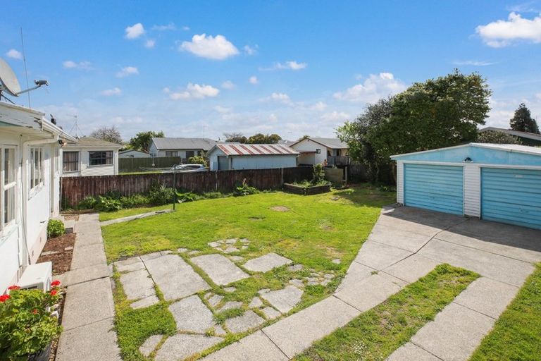 Photo of property in 12 Sunnyside Road, Nawton, Hamilton, 3200