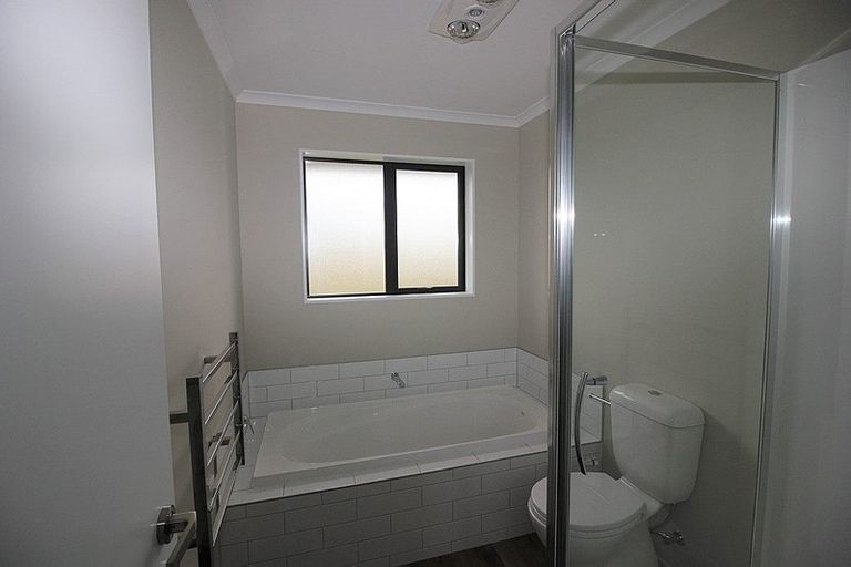 Photo of property in 38 Turin Avenue, Rolleston, 7615