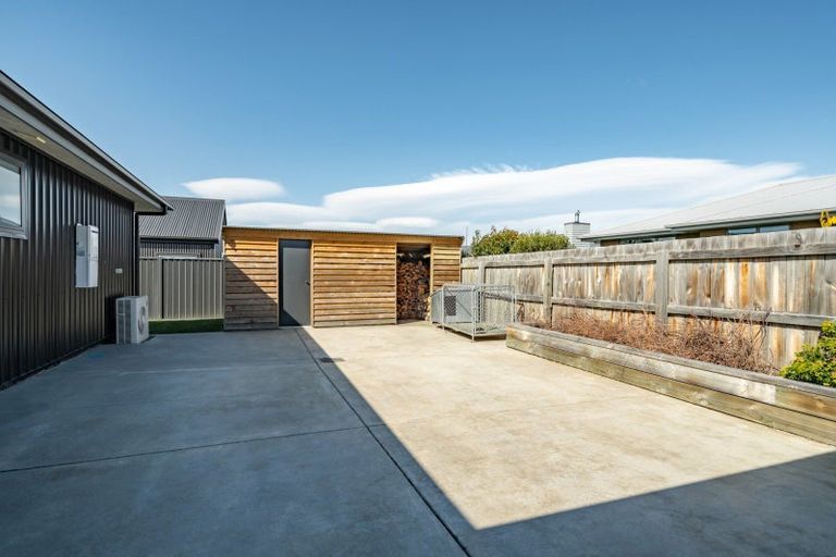 Photo of property in 1 Turnbull Crescent, Wanaka, 9305