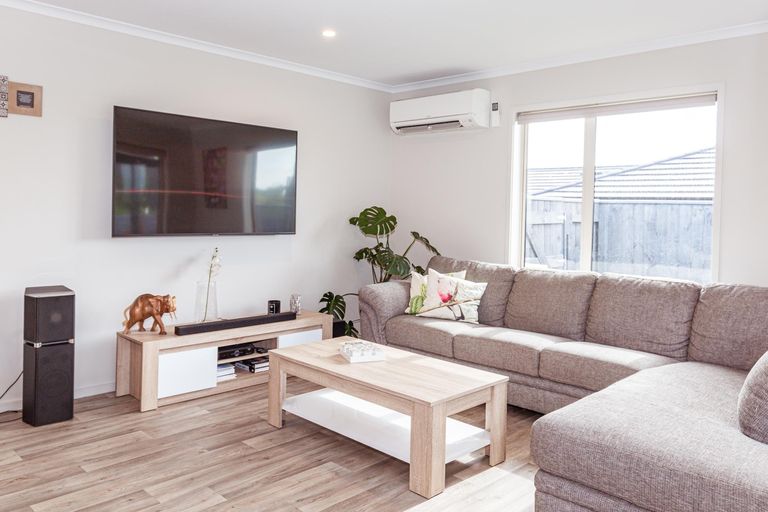 Photo of property in 15 Magnolia Crescent, Tawhero, Whanganui, 4501