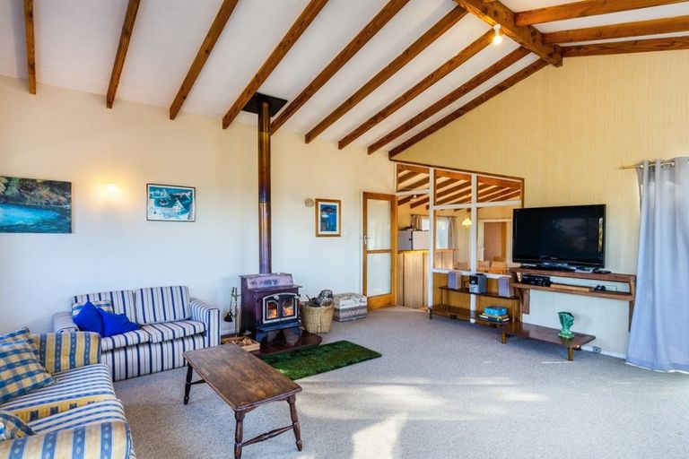 Photo of property in 16 Parehopu Street, Kuratau, Turangi, 3381