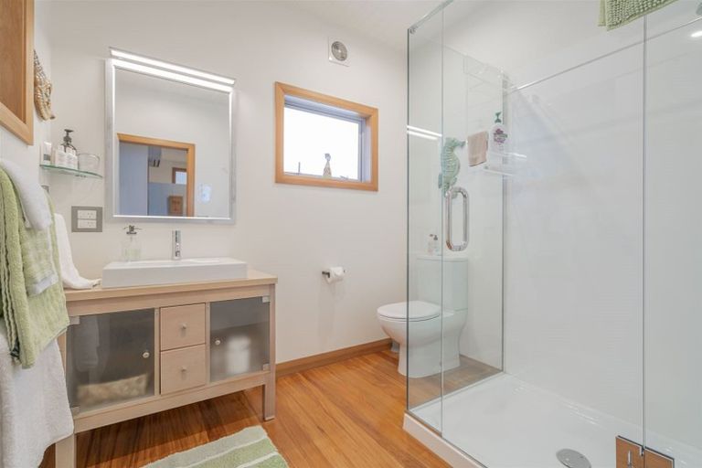 Photo of property in 22 Tairua Terrace, Tairua, 3508