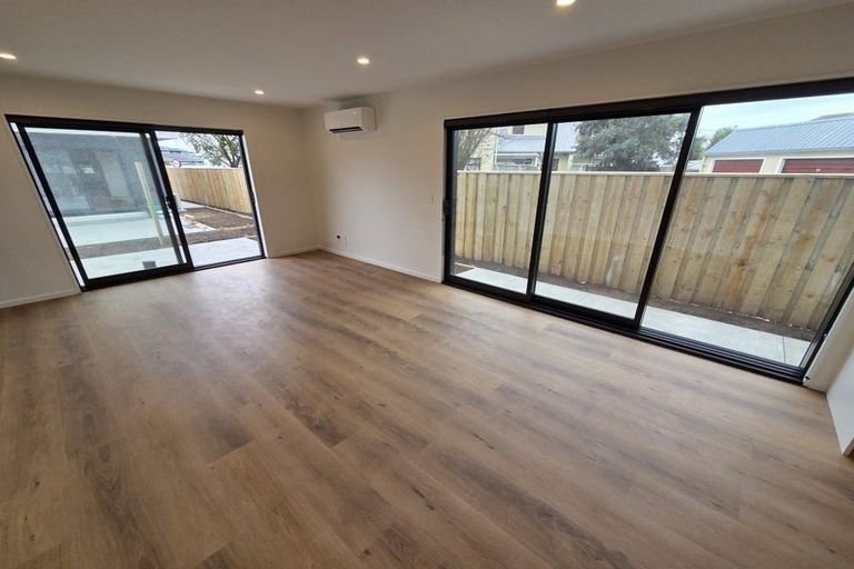 Photo of property in 1/174 Olliviers Road, Phillipstown, Christchurch, 8011