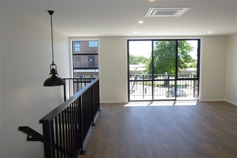 Photo of property in 8 Village Quarter Lane, Frankton, Hamilton, 3204