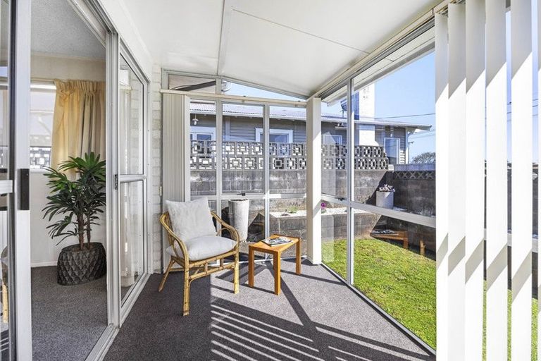Photo of property in 5a Webster Street, Westown, New Plymouth, 4310